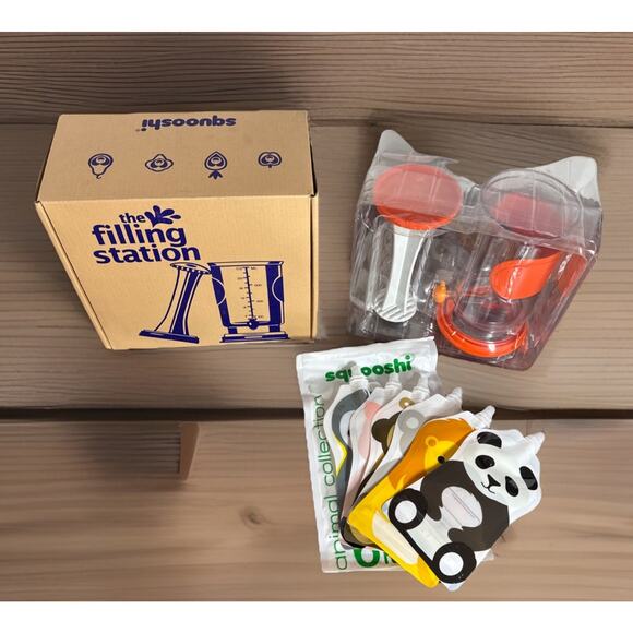 Squooshi Filling Station Baby Food Pouch Maker with 6 Reusable Pouches With Lids - Picture 4 of 12